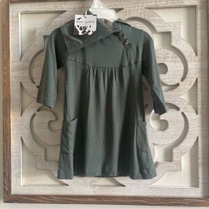 NWT Kate Quinn 12-18 months Long sleeve lounge dress cowl‎ neck buttons pockets